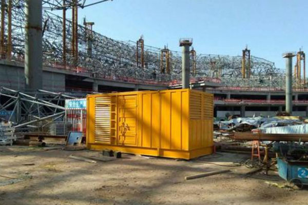 松江发电机出租如何判断空气滤清器是否需要更换？